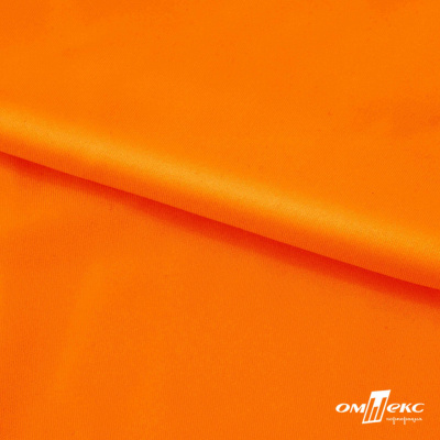 Бифлекс "ОмТекс", 200 гр/м2, шир. 150 см, цвет оранжевый неон, (3,23 м/кг), блестящий - купить в Орле. Цена 1 672.04 руб.