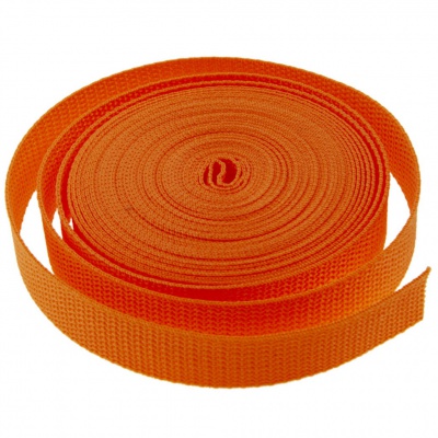Стропа текстильная, шир. 25 мм (в нам. 50+/-1 ярд), цвет оранжевый - купить в Орле. Цена: 409.94 руб.